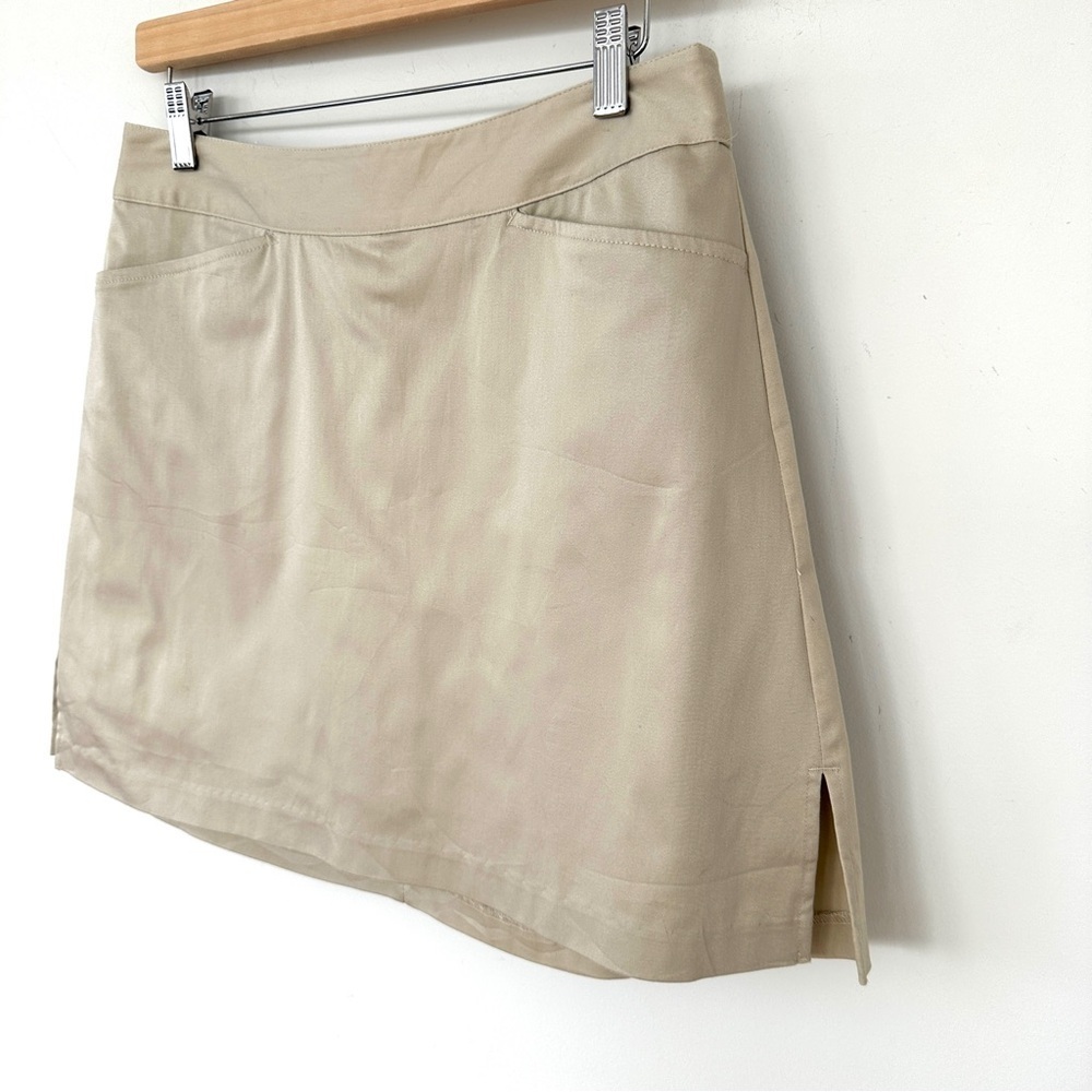 Lady Hagan skort, golf or athleisure, a-line shape, in a cotton & spandex blend - Picture 2 of 10